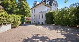 von_poll_real_estate_property_25101023_image_25