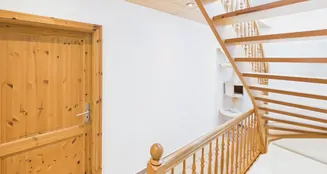 von_poll_real_estate_property_25390028_image_7