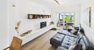 von_poll_real_estate_property_25390028_image_2