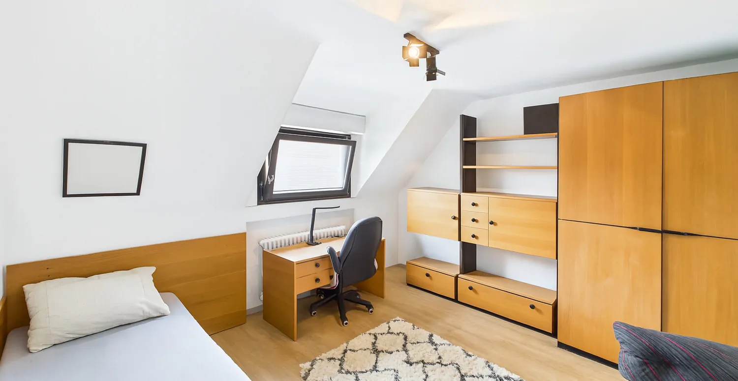 Schlafzimmer - mit KI bereinigt