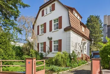 von Poll Immobilien GmbH