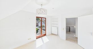 von_poll_real_estate_property_25390013_image_10