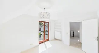 von_poll_real_estate_property_25390013_image_10