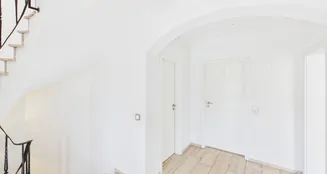 von_poll_real_estate_property_25390013_image_3