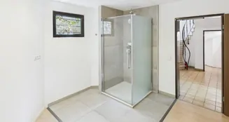 von_poll_real_estate_property_25390013_image_19