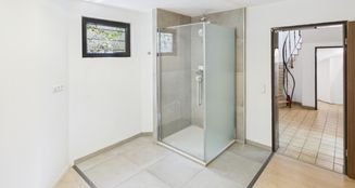 von_poll_real_estate_property_25390013_image_19