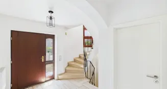 von_poll_real_estate_property_25390013_image_2