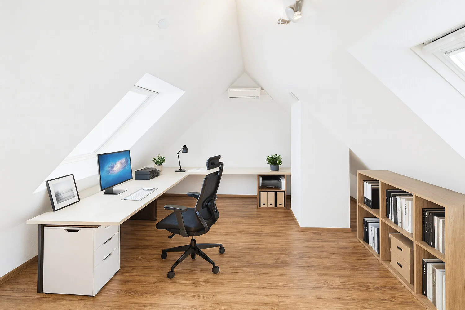 Wohnbeispiel - Mögliches Arbeitszimmer Spitzboden