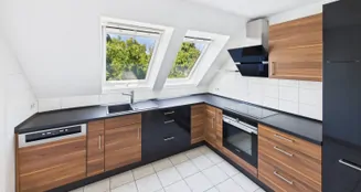 von_poll_real_estate_property_25390006_image_12