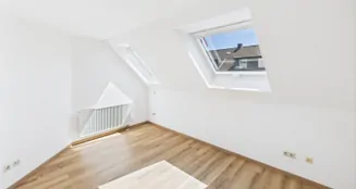 von_poll_real_estate_property_25390006_image_10