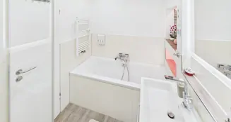 von_poll_real_estate_property_25390014_image_6