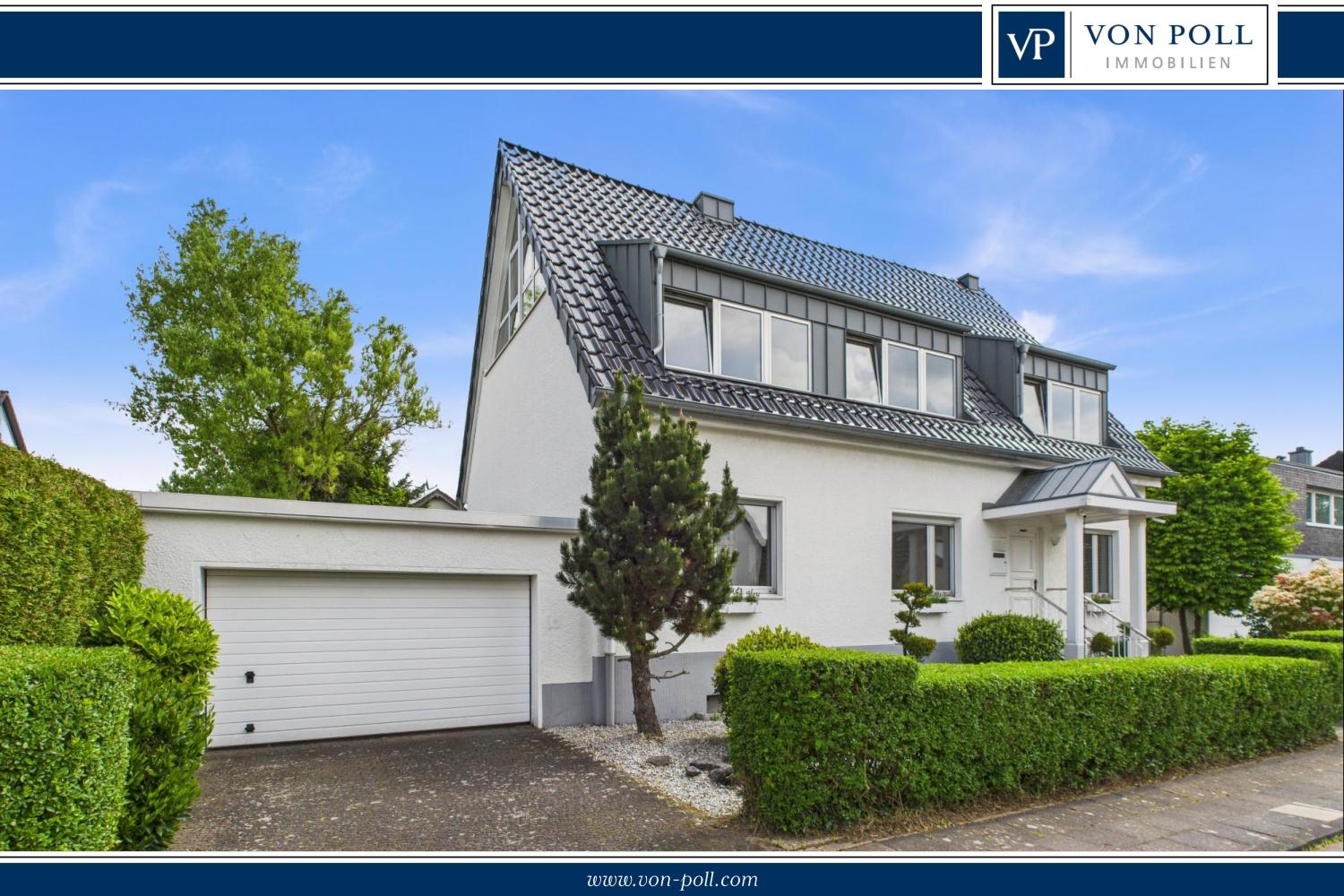 Freistehendes Einfamilienhaus mit vielseitigen Möglichkeiten, Garten & Doppelgarage in ruhiger Lage