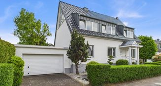 von_poll_real_estate_property_25390010_image_0