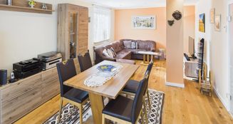 von_poll_real_estate_property_25390036_image_0
