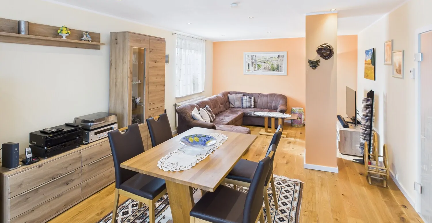 Wohn- und Essbereich