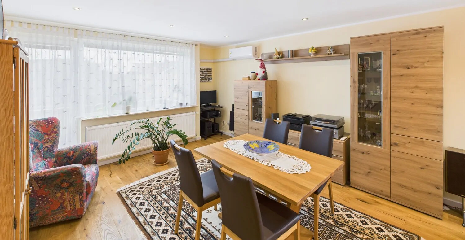 Wohn- und Essbereich