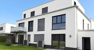 von_poll_real_estate_property_25456019_image_1