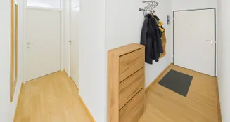 von_poll_real_estate_property_25390021_image_7