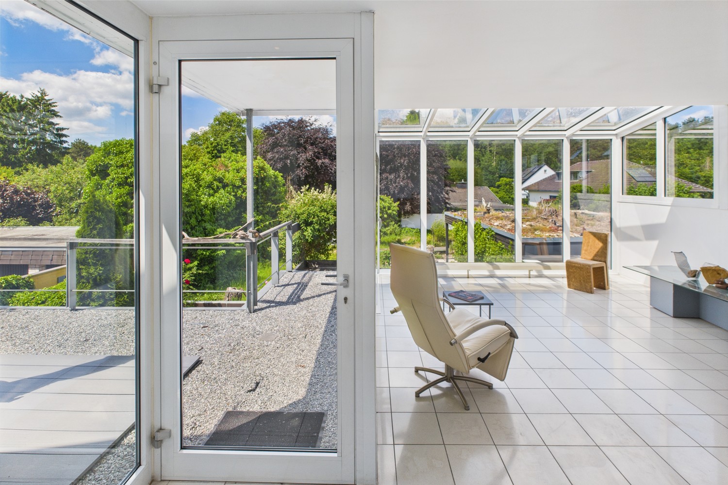 Terrasse + Wintergarten Parterre rechts