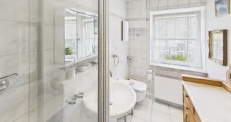 von_poll_real_estate_property_25390018_image_11