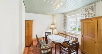 von_poll_real_estate_property_25390018_image_9