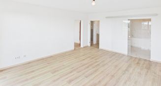 von_poll_real_estate_property_25390026_image_1