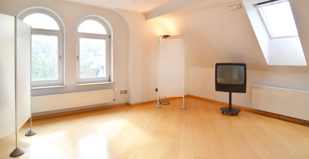 Dachgeschoss Kinder- oder Arbeitszimmer
