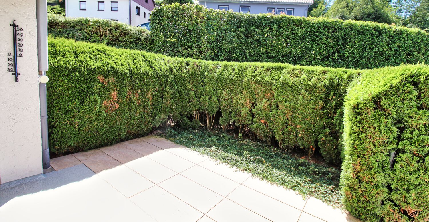 Halbüberdachte Terrasse Bild 2