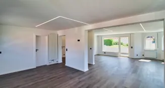 von_poll_real_estate_property_25403051_image_2