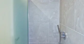 von_poll_real_estate_property_25403052_image_11