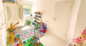 von_poll_real_estate_property_25403192_image_5