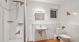 von_poll_real_estate_property_24419020_image_17