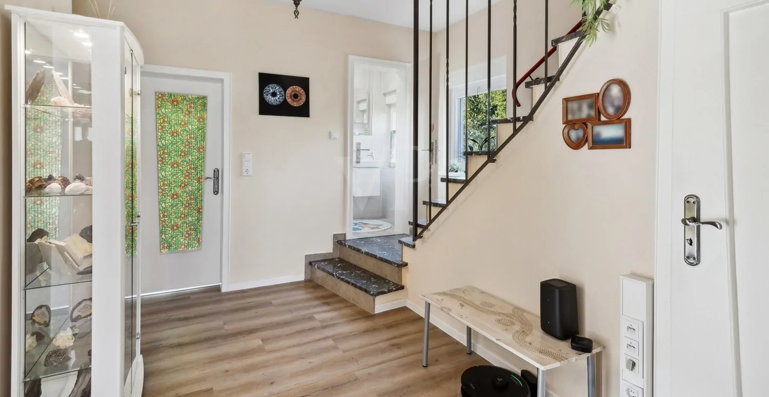 Diele mit Treppenaufgang