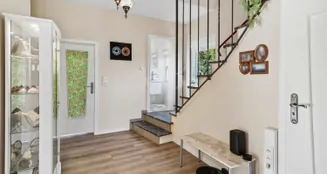 von_poll_real_estate_property_24419023_image_1