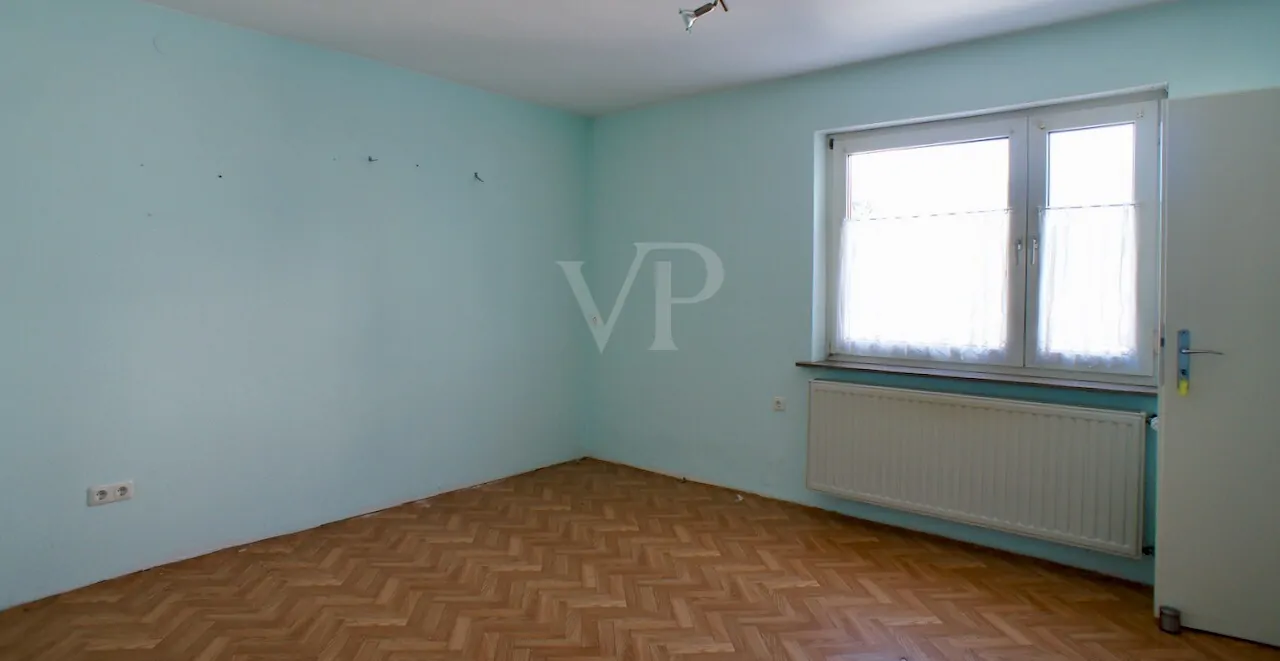 Arbeits-/Gästezimmer