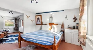 von_poll_real_estate_property_25419002_image_21