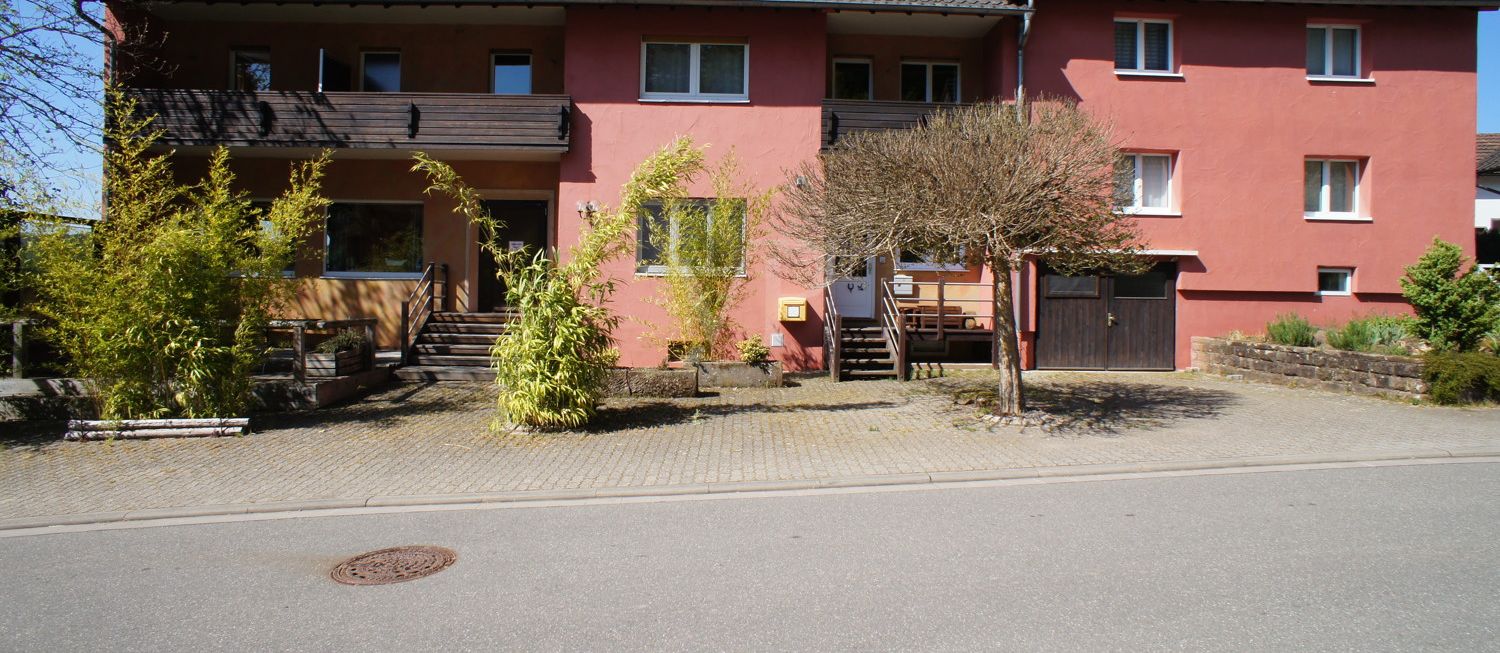 Straßenansicht