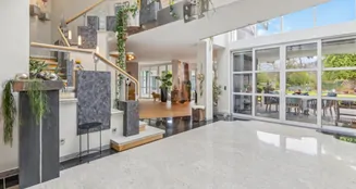 von_poll_real_estate_property_25419005_image_4