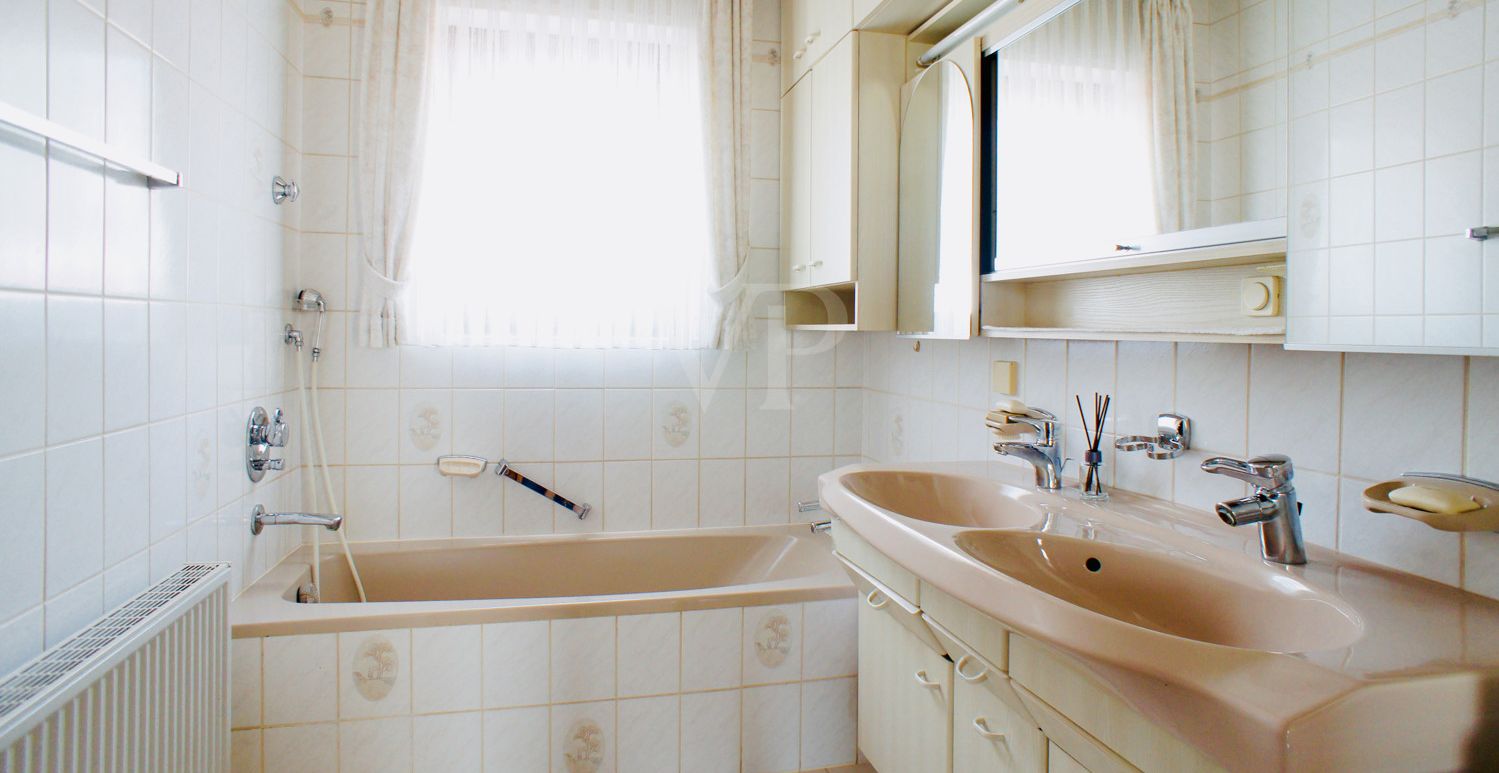 Hauptbadezimmer