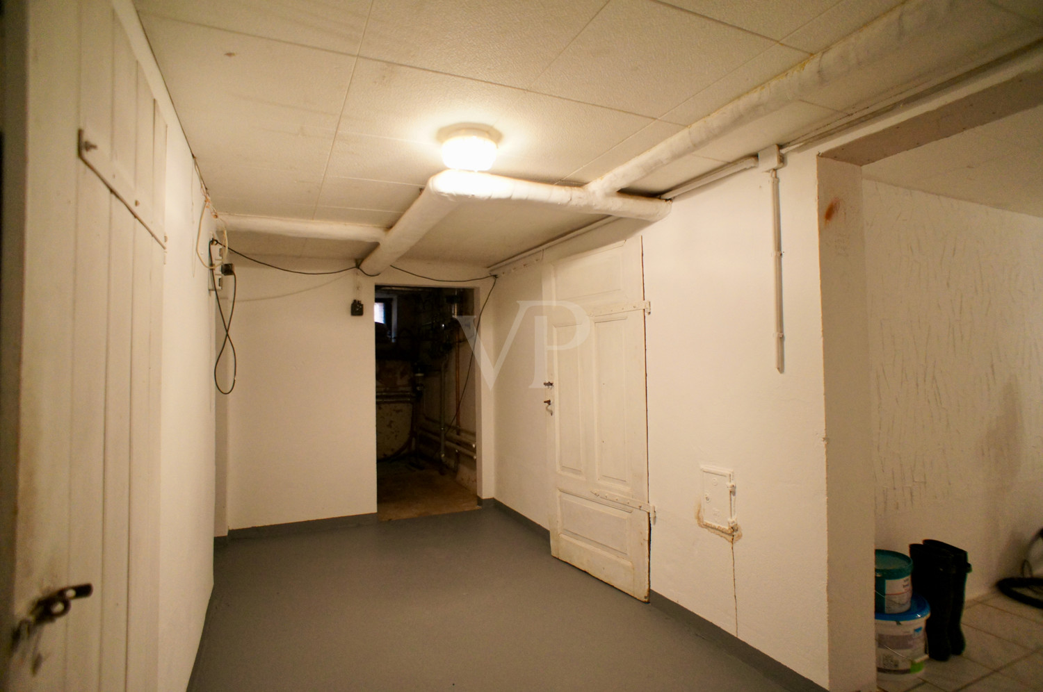 Keller inklusive Abstellraum