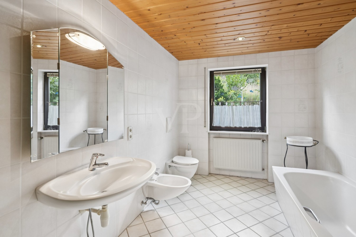 Badezimmer im Erdgeschoss