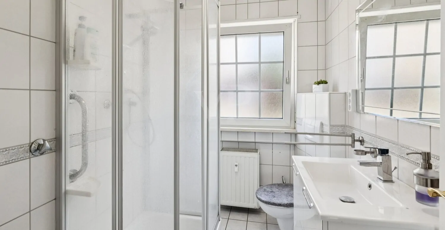 Badezimmer im Erdgeschoss