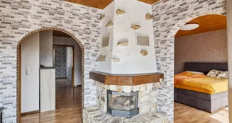 von_poll_real_estate_property_25419018_image_7