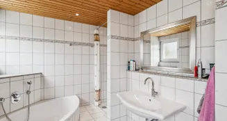 von_poll_real_estate_property_25419018_image_8