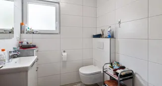 von_poll_real_estate_property_25419018_image_5