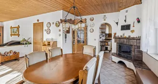 von_poll_real_estate_property_25419024_image_2