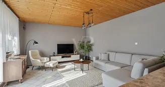 von_poll_real_estate_property_25419024_image_1