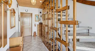 von_poll_real_estate_property_25419024_image_7