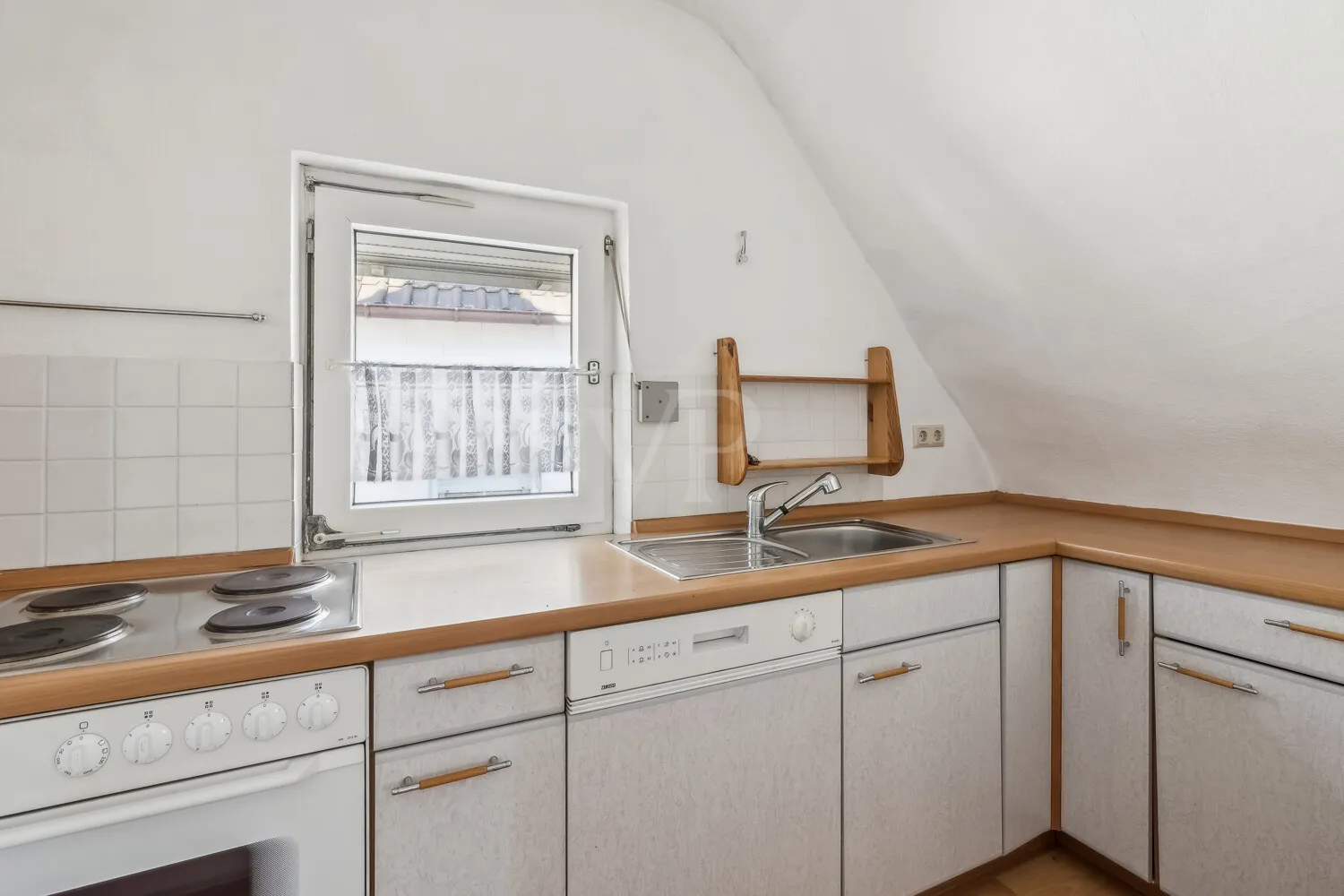 Küche Dachgeschosswohnung