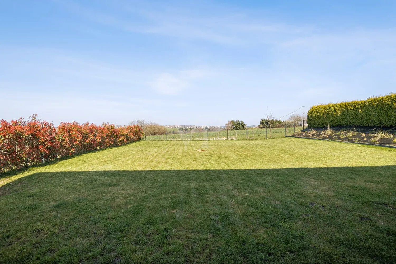 Großer Garten mit traumhaftem Weitblick